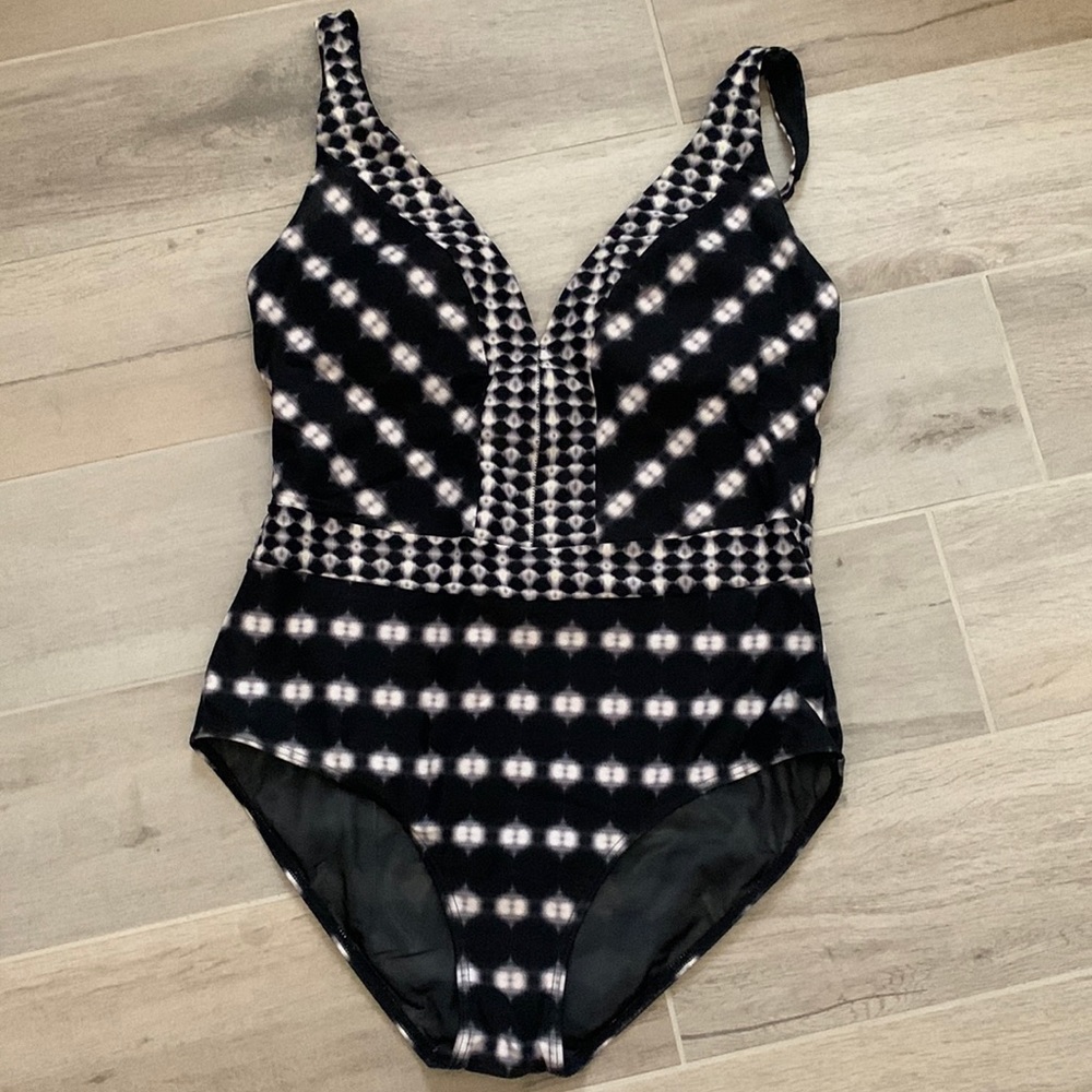 Sea Level bathing suit SZ 10